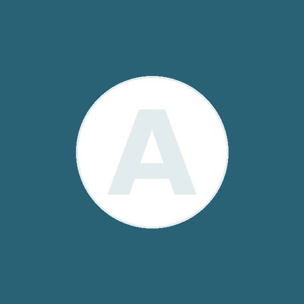 Alison, assistante dentaire